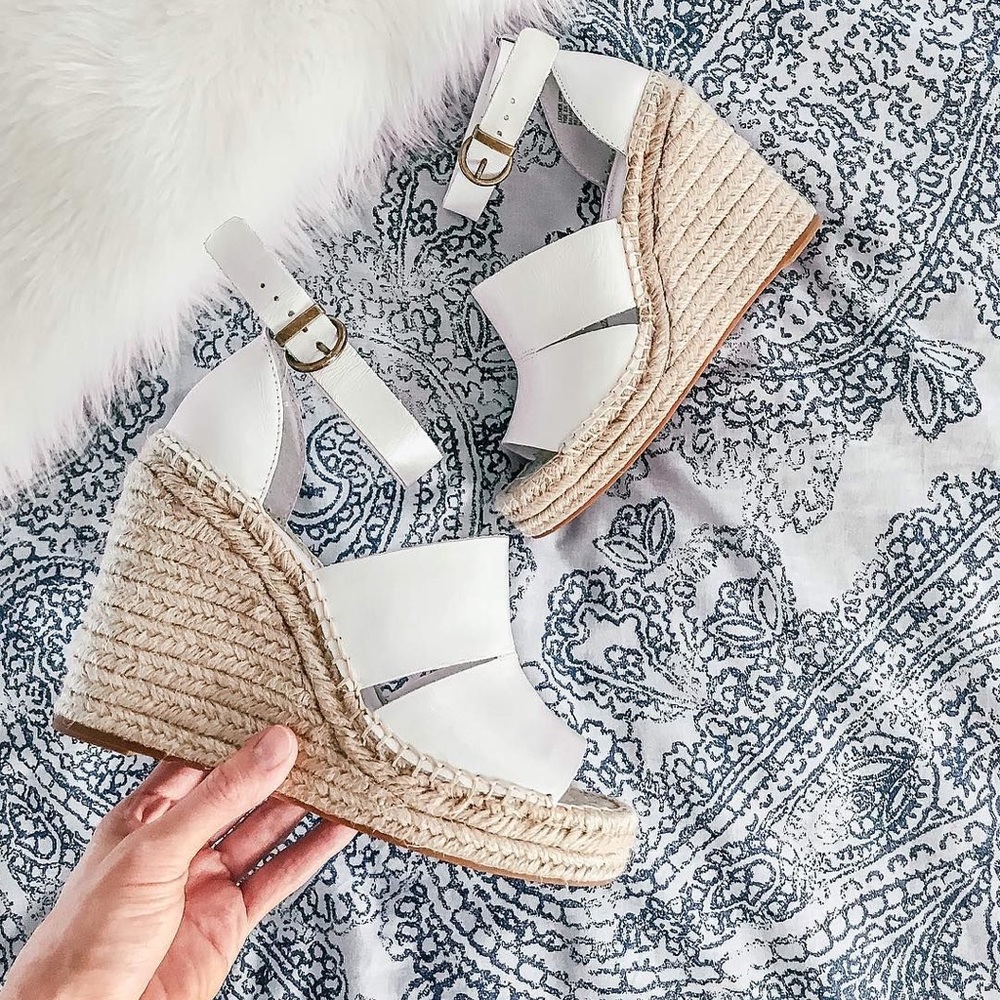 TREASURE&BOND - Sannibel Platform Wedge Sandal